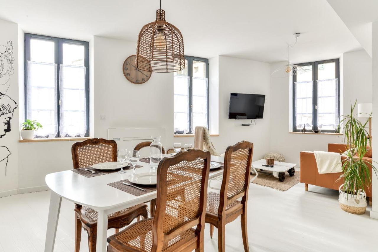 Les Gites De Laure - L'Or Blanc, Appartement Avec Vue Sur Le Chateau, Climatisation, Netflix, A 160 M De La Cite Medievale Carcassonne Exterior foto