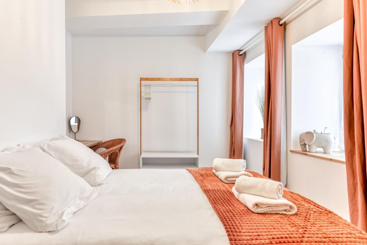 Les Gites De Laure - L'Or Blanc, Appartement Avec Vue Sur Le Chateau, Climatisation, Netflix, A 160 M De La Cite Medievale Carcassonne Exterior foto